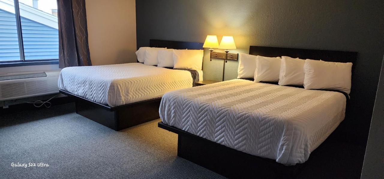 The Oasis Hotel & Bar Sheboygan Falls المظهر الخارجي الصورة